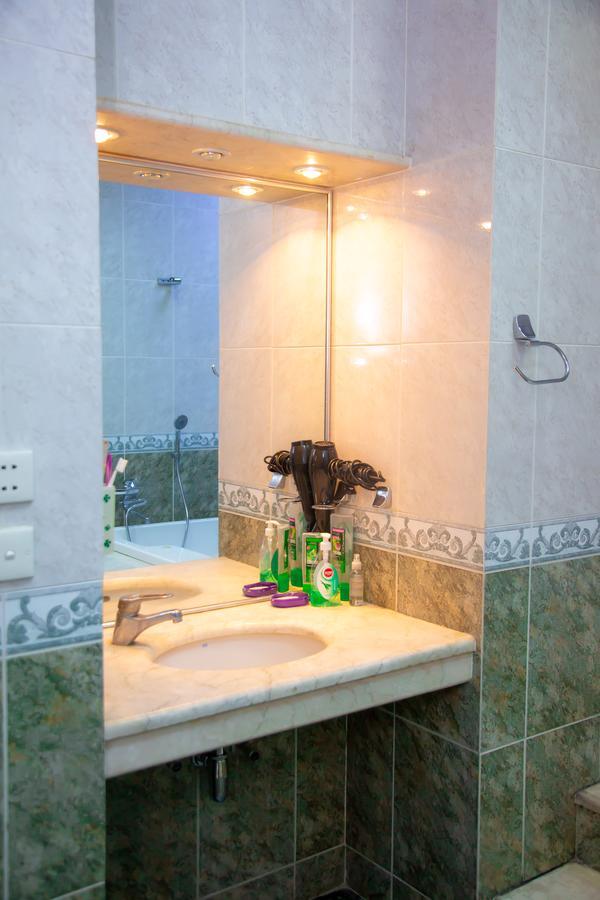 Land Of Fire Hostel Баку Екстер'єр фото