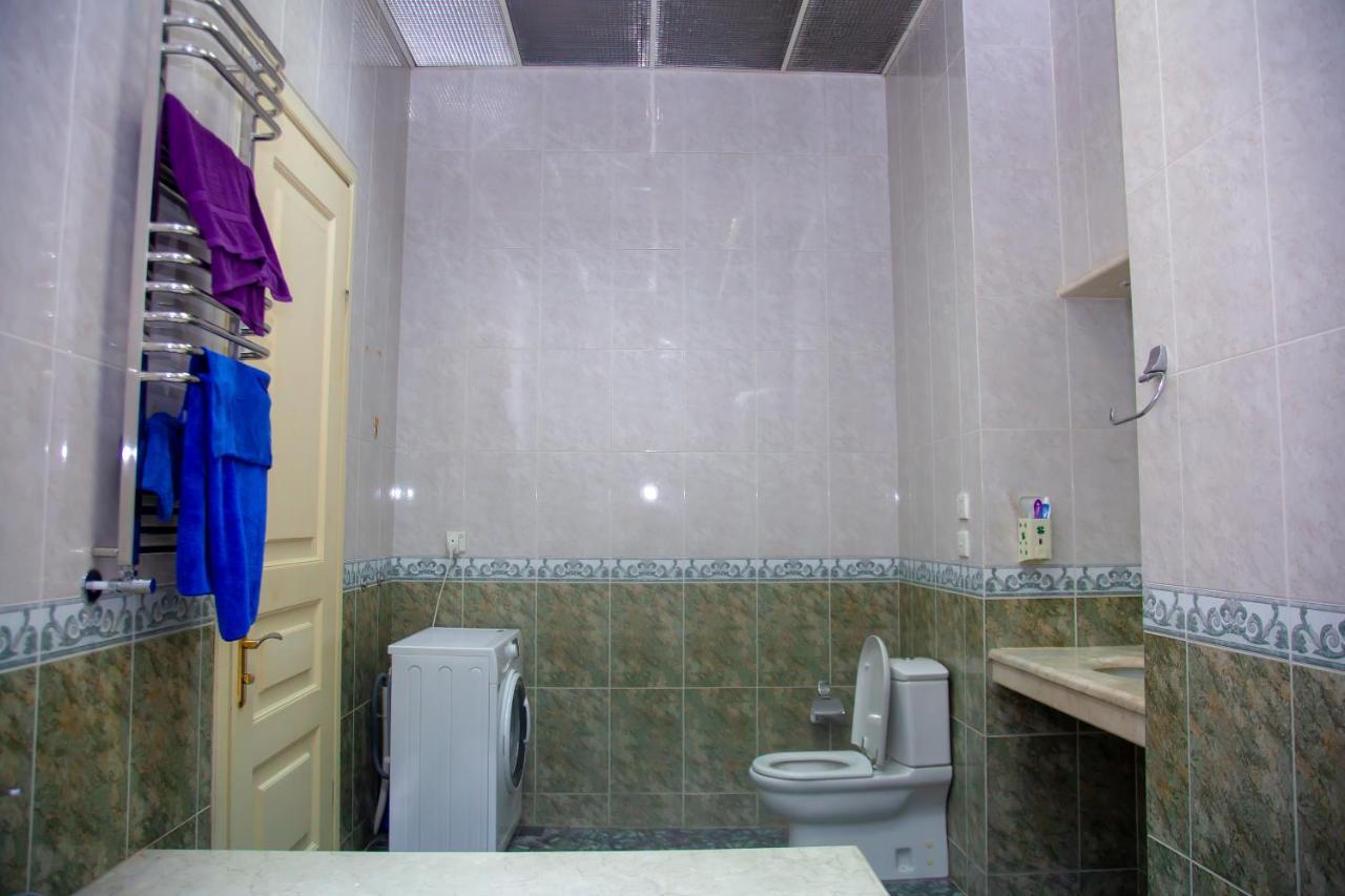 Land Of Fire Hostel Баку Екстер'єр фото