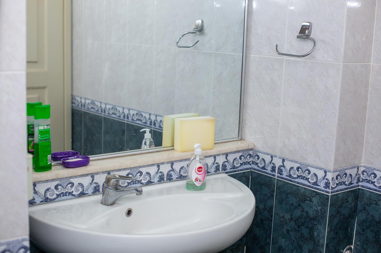 Land Of Fire Hostel Баку Екстер'єр фото